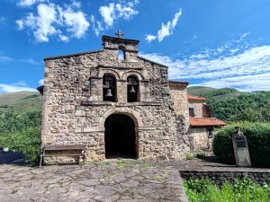 Iglesia de San Andres (Viaña)