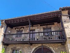 Hilera con torre medieval (Terán)