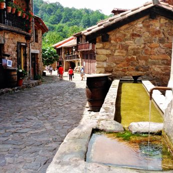 Lavadero (Bárcena Mayor)