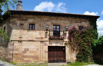 Palacio Clasicista s. XVIII (Cos)