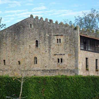 Casa-Torre de los Guerra (Ibio)