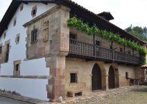 Casona del Bº del Cantero (Barcenillas)