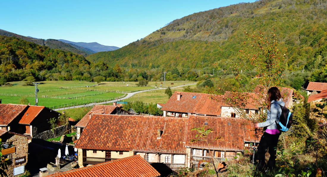 Foto de Ruta de Barcena Mayor a los Tojos en Los Tojos, Cantabria