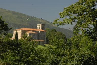 Iglesia de San Martín (Mazcuerras)