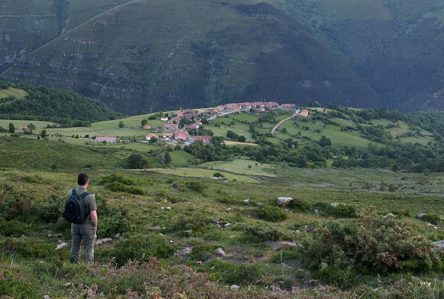 Panorámica de Los Tojos - Ruta de Colsa a Ozcaba