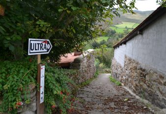 Los Tojos. Señalización Los 10.000 del Soplao