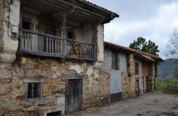 Casa de la Hilera de la Portilla (Colsa)