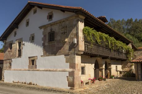 Casona del Bº del Cantero (Barcenillas)