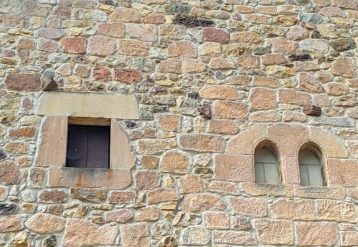 Ventanas geminadas - Casa de la hilera de La Vera (Carmona)