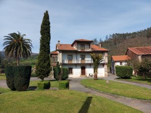 Casa de don Delfín (Sopeña)