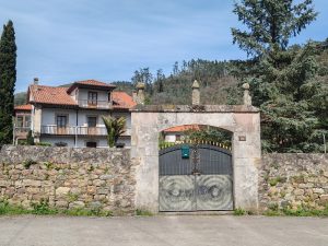 Casa de don Delfín (Sopeña)