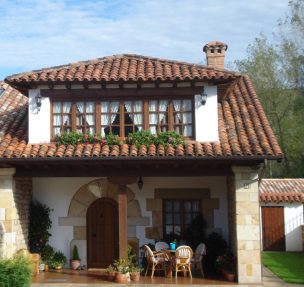 Casa llana reformada (Riaño de Ibio)