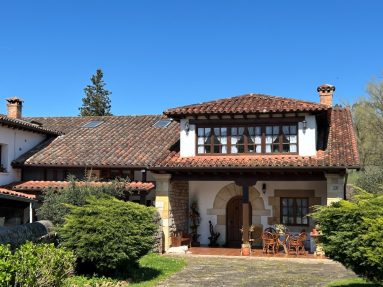 Casa llana reformada (Riaño de Ibio)