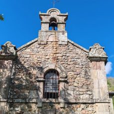 Iglesia de San Vicente (Selores)