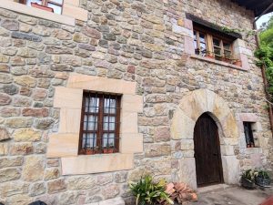 Casas llanas en la Junta (Terán)