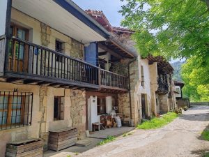 Hilera barrio Carraceo (Sopeña)