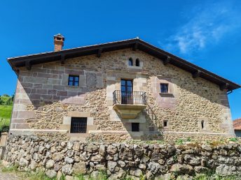 Casona de Cossío (Carmona)