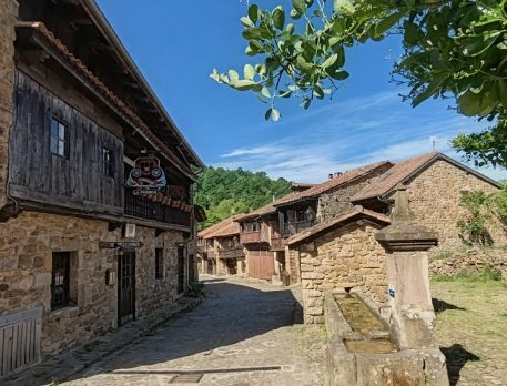 Calle La Franca (Bárcena Mayor)