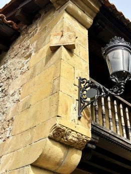 Casa Rectoral (Bárcena Mayor)