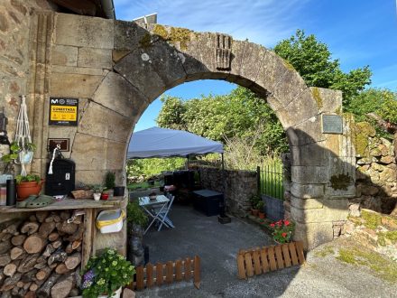 Casa con arco (Correpoco)