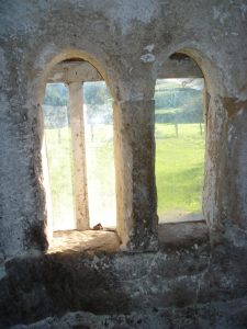Ventana geminada - Casa llana de Bustamante (Herrera de Ibio)