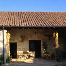Casa llana de Bustamante (Herrera de Ibio)