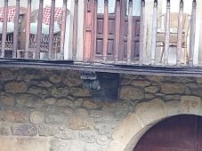 Casona de la Corralada (Saja)