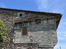Hilera de casonas (Cos)