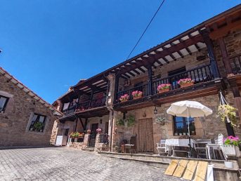 Hilera de la Casa Rectoral