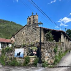 Iglesia de Santa Águeda (Saja)
