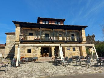 Palacio de Bracho (Villanueva de la Peña)