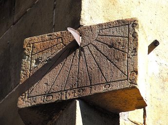 Reloj de Sol Casa Rectoral (Bárcena Mayor)