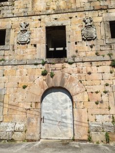 Torre de Hoyos (Villanueva de la Peña)